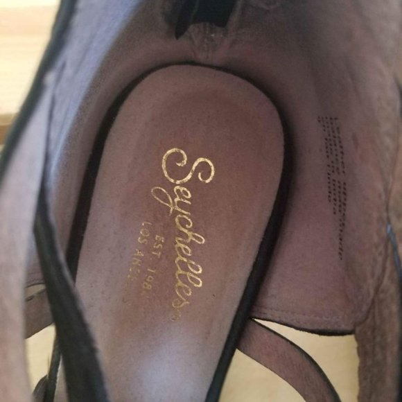 Seychelles Black Leather Booties, Strappy, Cut-outs, Zipper Back, Size 9 - Picture 6 of 6